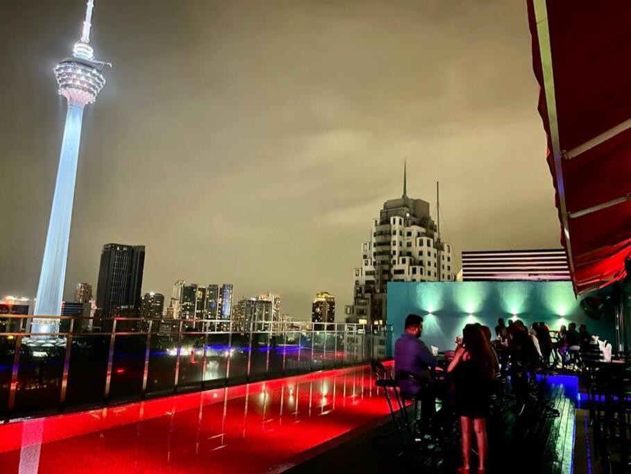 #211 M101 Dang Wangi Klcc View Pool By Livin Apartman Kuala Lumpur Kültér fotó